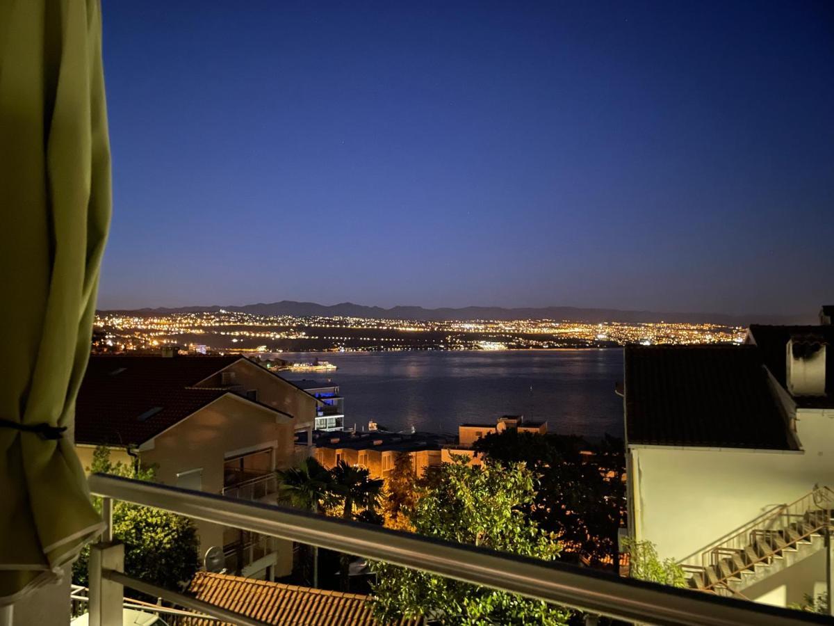 Old Lady Opatija Apartment Exterior photo